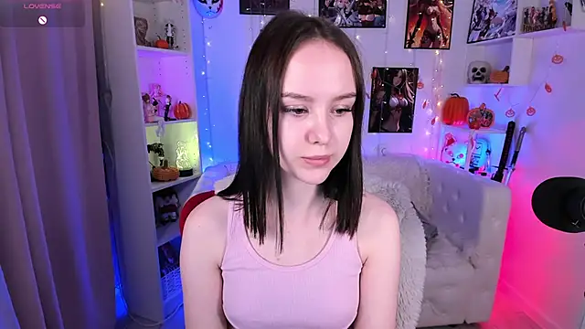 MarySparkle online show from October 26, 2025, 3:45 am