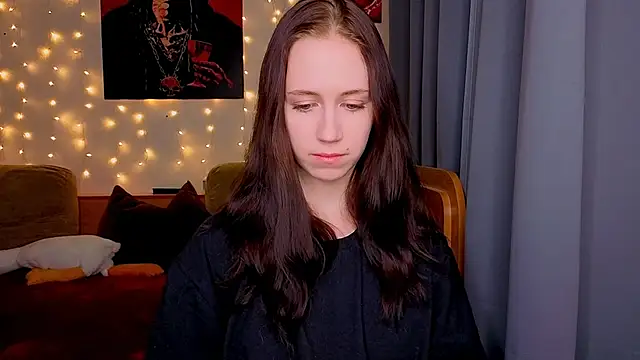 Snapshot of zaebali_ chatting on February 14, 2026, 4:04 pm zaebali online show from February 14, 2026, 4:04 pm