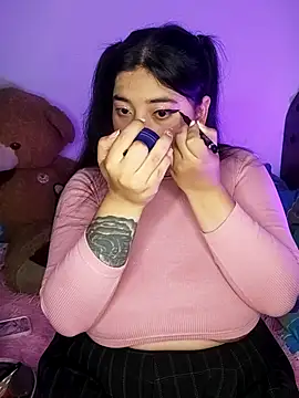 kittenFreyja  online show from September 23, 2025, 8:56 pm