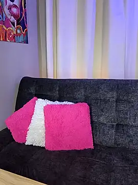 Eve  Queen online show from October 6, 2025, 5:43 pm