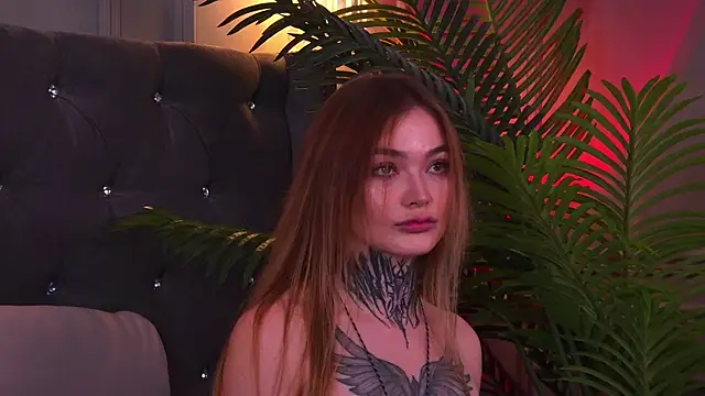 AriWild online show from July 13, 2026, 5:43 am