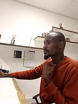 TPNUTS online show from October 17, 2025, 11:35 am