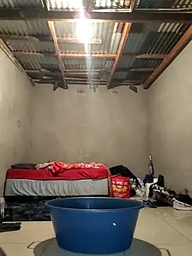 TPNUTS online show from October 18, 2025, 9:10 am