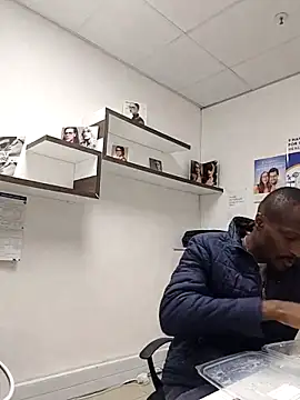 TPNUTS online show from October 29, 2025, 7:10 am