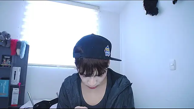 Snapshot of lucky_stricke chatting on September 16, 2025, 8:32 pm lucky stricke online show from September 16, 2025, 8:32 pm