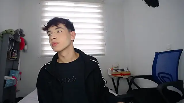 Snapshot of lucky_stricke chatting on September 22, 2025, 8:55 pm lucky stricke online show from September 22, 2025, 8:55 pm