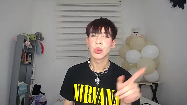 Snapshot of lucky_stricke chatting on October 20, 2025, 3:51 am lucky stricke online show from October 20, 2025, 3:51 am