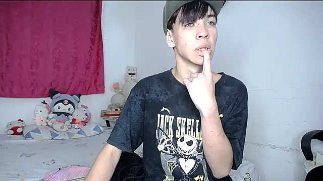 Snapshot of lucky_stricke chatting on October 21, 2025, 3:40 am lucky stricke online show from October 21, 2025, 3:40 am