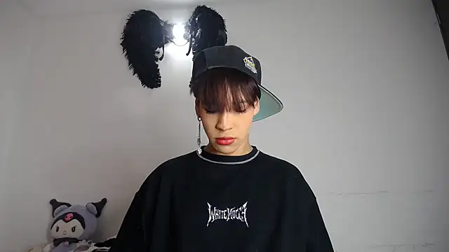 Snapshot of lucky_stricke chatting on October 28, 2025, 4:27 am lucky stricke online show from October 28, 2025, 4:27 am