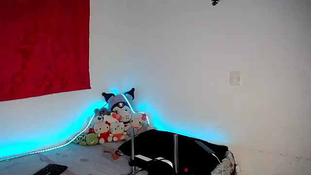 lucky stricke online show from December 21, 2025, 6:42 am