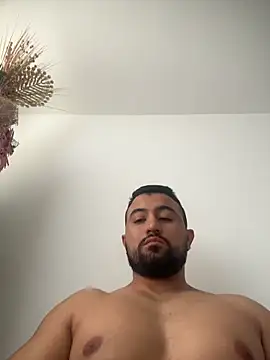 DoctorArabe3 online show from December 18, 2025, 12:55 pm