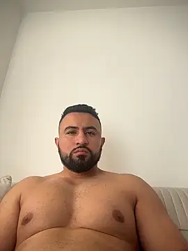 Snapshot of DoctorArabe3 chatting on January 17, 2026, 1:16 pm DoctorArabe3 online show from January 17, 2026, 1:16 pm