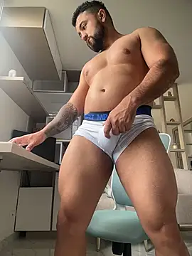 Snapshot of DoctorArabe3 chatting on February 10, 2026, 12:20 pm DoctorArabe3 online show from February 10, 2026, 12:20 pm