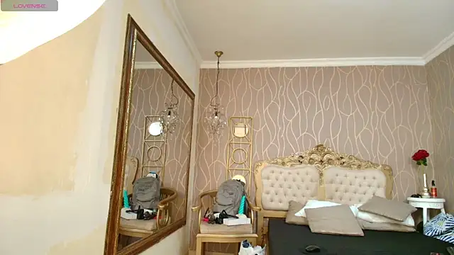 katybrownss online show from September 12, 2025, 8:09 pm