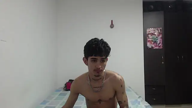 Snapshot of nextboywell1 chatting on November 22, 2025, 9:14 pm nextboywell1 online show from November 22, 2025, 9:14 pm