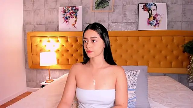 EmilyyRamirez online show from October 25, 2025, 2:13 pm