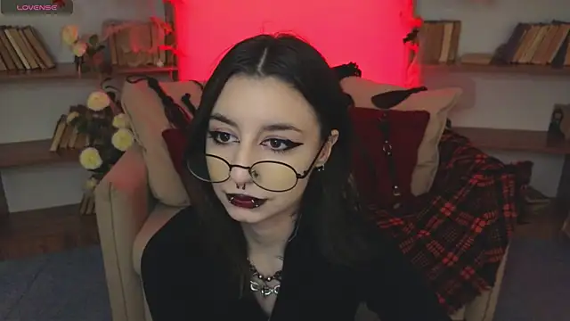 Mistress  Marcelline online show from October 18, 2025, 9:21 am