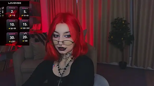 Snapshot of Mistress__Marcelline chatting on June 30, 2026, 1:39 am Mistress Marcelline online show from June 30, 2026, 1:39 am