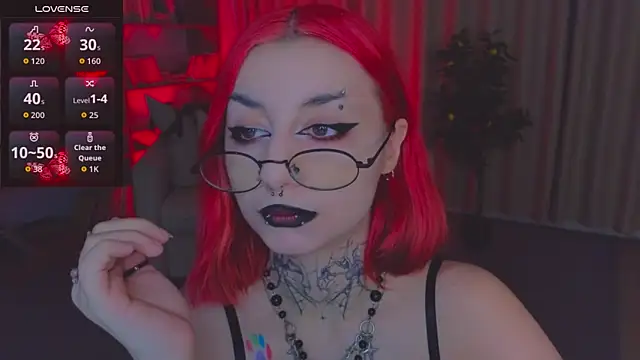 Snapshot of Mistress__Marcelline chatting on July 8, 2026, 1:32 am Mistress Marcelline online show from July 8, 2026, 1:32 am