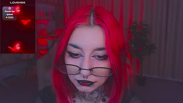 Snapshot of Mistress__Marcelline chatting on July 15, 2026, 1:44 am Mistress Marcelline online show from July 15, 2026, 1:44 am