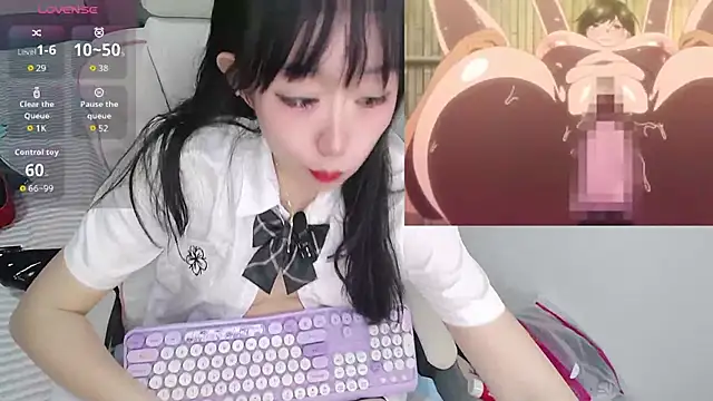 Angela-AMY online show from November 4, 2025, 4:33 am