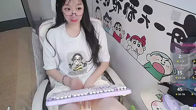 Angela-AMY online show from June 10, 2026, 4:12 am