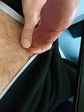 Snapshot of MyDick4You666 chatting on February 16, 2026, 9:27 am MyDick4You666 online show from February 16, 2026, 9:27 am