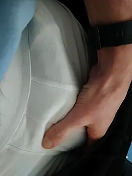 Snapshot of MyDick4You666 chatting on February 17, 2026, 11:07 am MyDick4You666 online show from February 17, 2026, 11:07 am