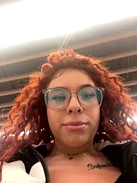 Snapshot of haally-mll chatting on September 24, 2025, 7:17 pm haally-mll online show from September 24, 2025, 7:17 pm