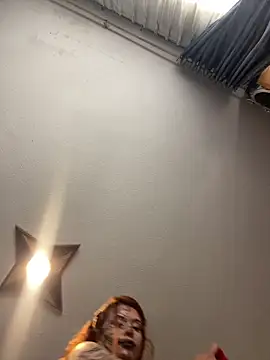 Snapshot of haally-mll chatting on October 30, 2025, 6:52 pm haally-mll online show from October 30, 2025, 6:52 pm