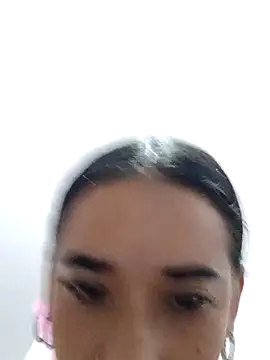 Snapshot of Valenn_fernandez chatting on September 30, 2025, 5:23 am Valenn fernandez online show from September 30, 2025, 5:23 am