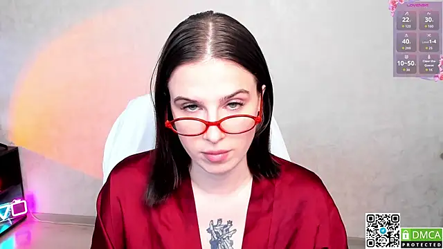 Arya deepthroat queen online show from October 3, 2025, 12:13 pm