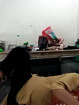 Guriya0076 online show from September 22, 2025, 11:40 pm