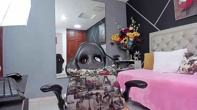 kris milff online show from January 8, 2026, 9:28 pm