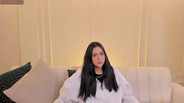 AmbarJames  online show from February 1, 2026, 11:09 am