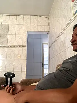 PIROCAGG21 online show from November 18, 2025, 12:31 pm