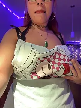 moan4mona online show from September 10, 2025, 4:01 am