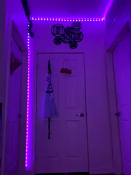 moan4mona online show from September 25, 2025, 5:11 am