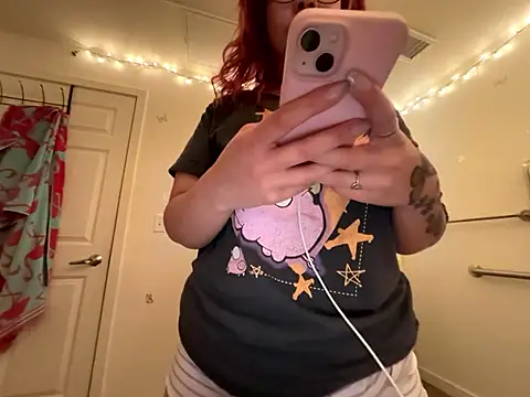 moan4mona online show from January 13, 2026, 3:50 pm