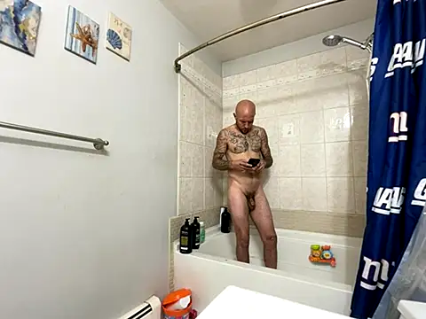 Snapshot of curis4270panda chatting on October 25, 2025, 11:43 pm curis4270panda online show from October 25, 2025, 11:43 pm