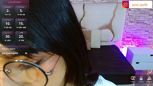 Snapshot of juno_tay chatting on November 8, 2025, 11:54 am juno tay online show from November 8, 2025, 11:54 am