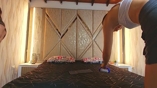 Hotcouple 222 online show from March 13, 2026, 7:26 am