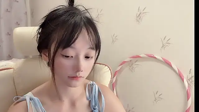 Snapshot of puppy-999 chatting on October 18, 2025, 1:45 pm puppy-999 online show from October 18, 2025, 1:45 pm