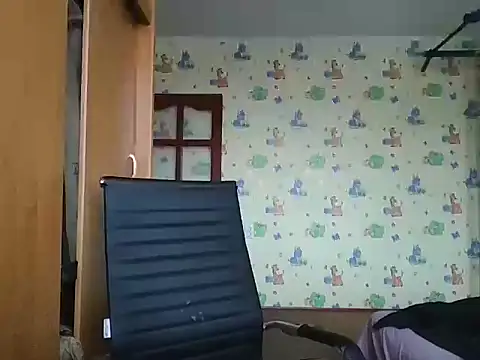 chiraq1945 online show from November 11, 2025, 9:09 am