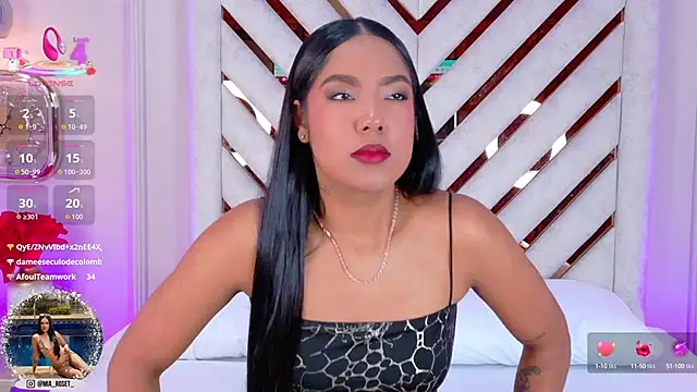 Mia Roset online show from October 1, 2025, 12:44 pm