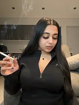 Snapshot of LilMisIndianx chatting on October 22, 2025, 11:21 am LilMisIndianx online show from October 22, 2025, 11:21 am