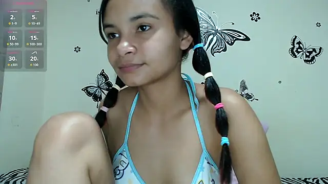 Snapshot of liz7skinny chatting on June 24, 2026, 9:25 pm liz7skinny online show from June 24, 2026, 9:25 pm
