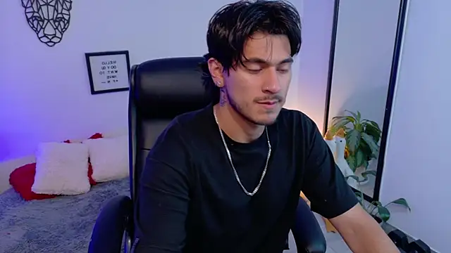 Elian savoy online show from March 28, 2026, 10:42 pm