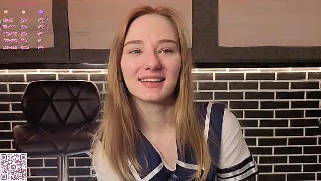 ElvinaRose online show from November 18, 2025, 2:17 am