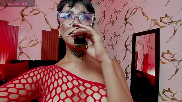 Snapshot of Rebeka-baker chatting on October 15, 2025, 11:54 am Rebeka-baker online show from October 15, 2025, 11:54 am